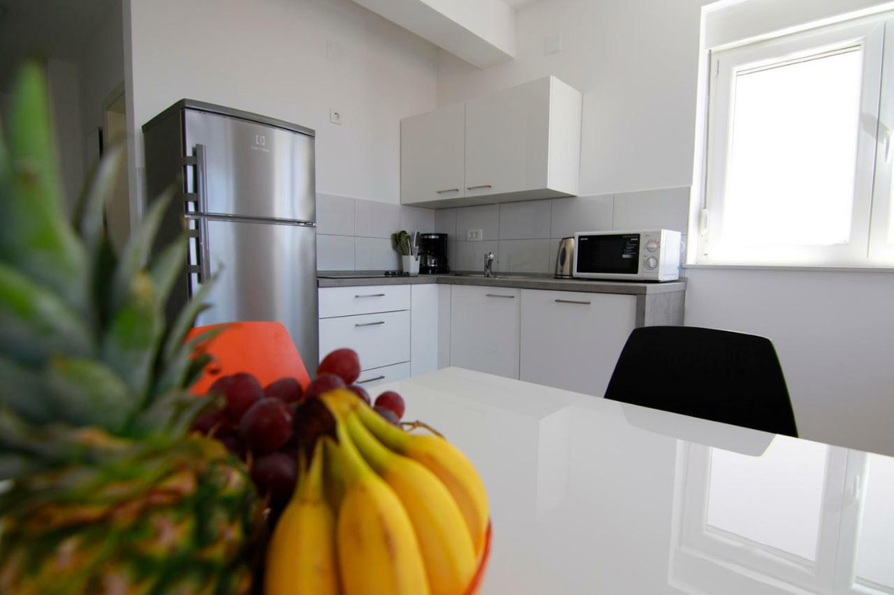 Apartments Luna Novalja Kültér fotó